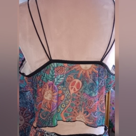 Romwe~ Celestial Whimsigoth Lace Trim Crisscross Crop Tank Top L/XL - Picture 6 of 11